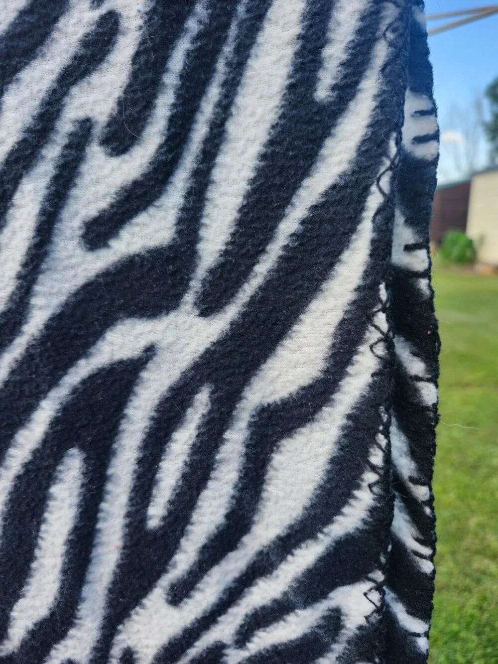 zebra print throw lightwieght blanket size 70